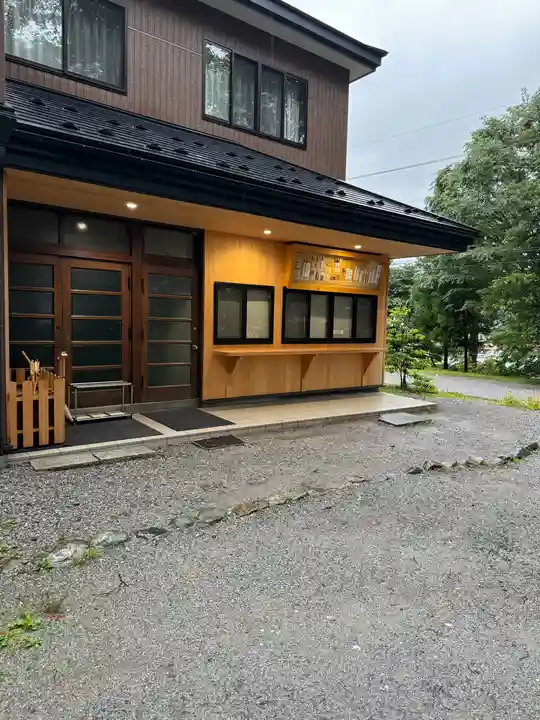 諏訪大社上社前宮のその他建物