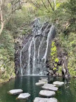 玉簾神社(神奈川県)