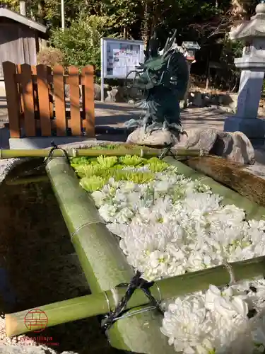 立志神社の手水舎