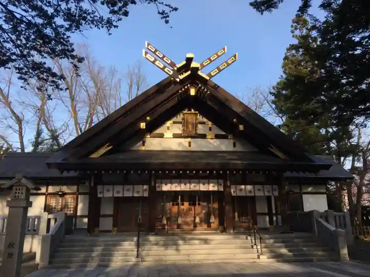 新琴似神社の本殿・本堂