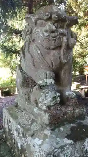 関戸神社の狛犬