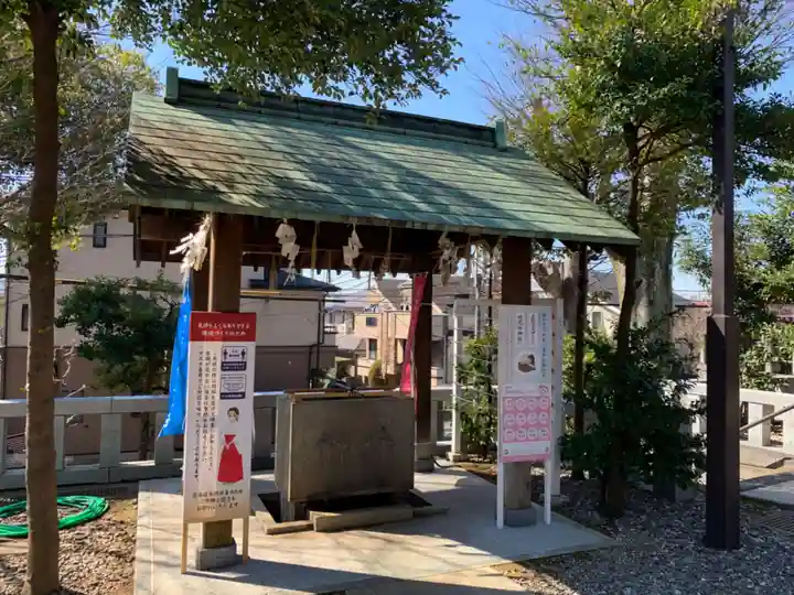 代田八幡神社の手水舎