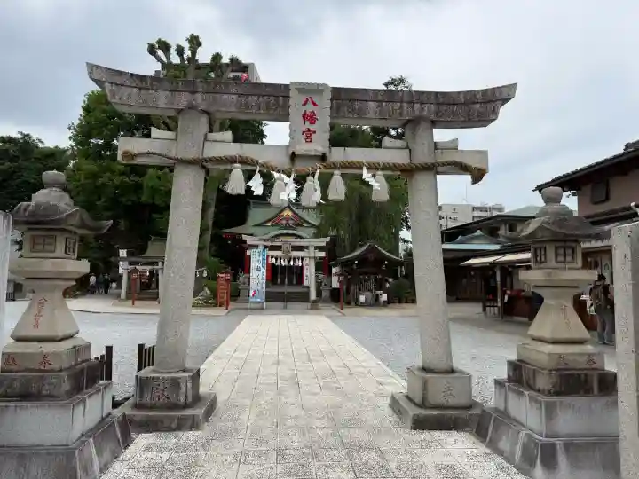 川越八幡宮の{uncategorized: "未分類", other: "その他", undefined: "問題あり", building: "その他建物", grave: "お墓", sacred_gate: "鳥居", guardian: "狛犬", statue: "像", buddha: "仏像", history: "歴史", nature: "自然", garden: "庭園", animal: "動物", pagoda: "塔", temizu: "手水舎", mountain_gate: "山門・神門", sanctuary: "本殿・本堂", subordinate: "末社・摂社", art: "芸術", scenery: "景色", jizo: "地蔵", ema: "絵馬", goshuin: "御朱印", omikuji: "おみくじ", items: "授与品その他", amulet: "お守り", goshuincho: "御朱印帳", eats: "食事", festival: "お祭り", votive_dance: "神楽", shichigosan: "七五三参", wedding: "結婚式", experience: "体験その他", initially: "初詣", around: "周辺", anti_infection: "感染症対策"}