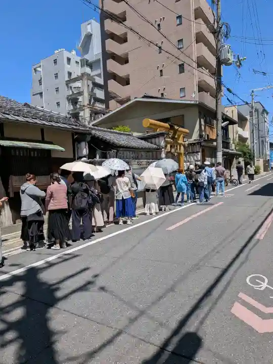 御金神社の{uncategorized: "未分類", other: "その他", undefined: "問題あり", building: "その他建物", grave: "お墓", sacred_gate: "鳥居", guardian: "狛犬", statue: "像", buddha: "仏像", history: "歴史", nature: "自然", garden: "庭園", animal: "動物", pagoda: "塔", temizu: "手水舎", mountain_gate: "山門・神門", sanctuary: "本殿・本堂", subordinate: "末社・摂社", art: "芸術", scenery: "景色", jizo: "地蔵", ema: "絵馬", goshuin: "御朱印", omikuji: "おみくじ", items: "授与品その他", amulet: "お守り", goshuincho: "御朱印帳", eats: "食事", festival: "お祭り", votive_dance: "神楽", shichigosan: "七五三参", wedding: "結婚式", experience: "体験その他", initially: "初詣", around: "周辺", anti_infection: "感染症対策"}