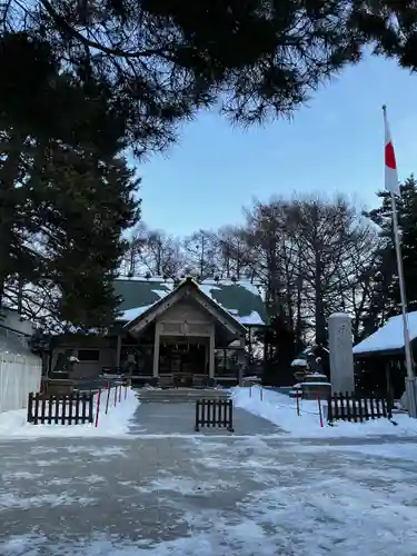 白石神社の本殿・本堂