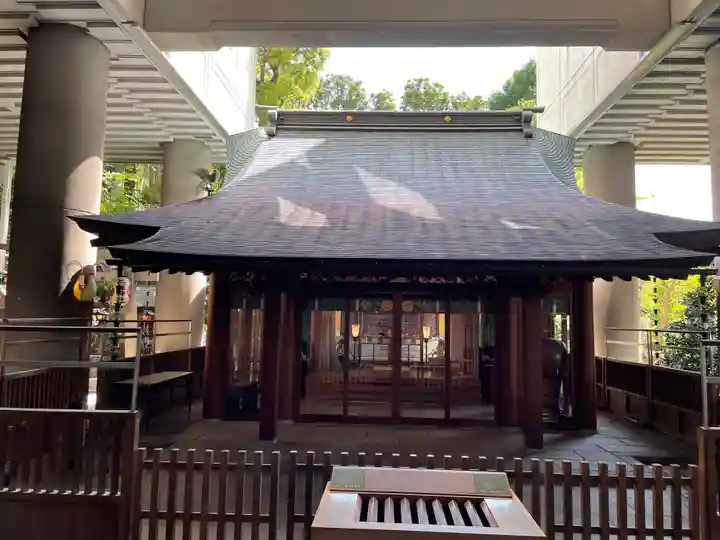 雉子神社の本殿・本堂