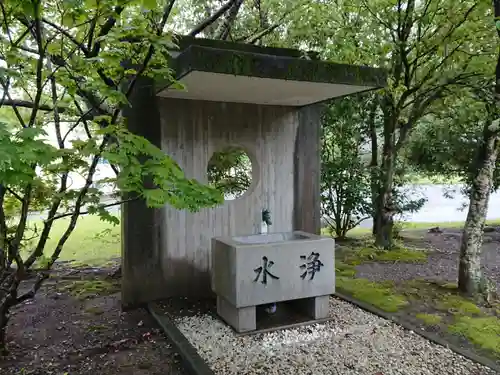 諏訪神社の手水