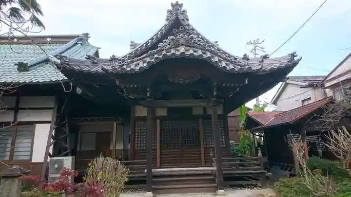 常在寺の本殿・本堂