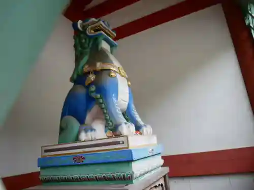 勝尾寺の本殿・本堂