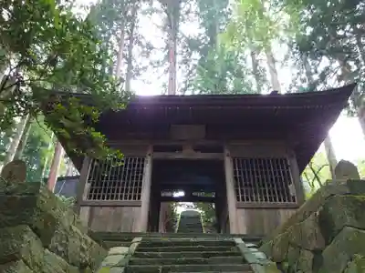 雲峰寺の山門・神門