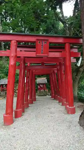 梨郷神社の鳥居