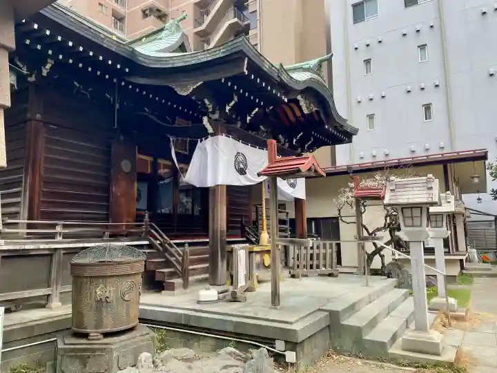 千束稲荷神社の{uncategorized: "未分類", other: "その他", undefined: "問題あり", building: "その他建物", grave: "お墓", sacred_gate: "鳥居", guardian: "狛犬", statue: "像", buddha: "仏像", history: "歴史", nature: "自然", garden: "庭園", animal: "動物", pagoda: "塔", temizu: "手水舎", mountain_gate: "山門・神門", sanctuary: "本殿・本堂", subordinate: "末社・摂社", art: "芸術", scenery: "景色", jizo: "地蔵", ema: "絵馬", goshuin: "御朱印", omikuji: "おみくじ", items: "授与品その他", amulet: "お守り", goshuincho: "御朱印帳", eats: "食事", festival: "お祭り", votive_dance: "神楽", shichigosan: "七五三参", wedding: "結婚式", experience: "体験その他", initially: "初詣", around: "周辺", anti_infection: "感染症対策"}