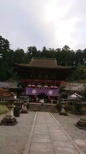 丹生都比売神社の山門・神門