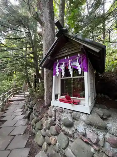 白石神社の末社