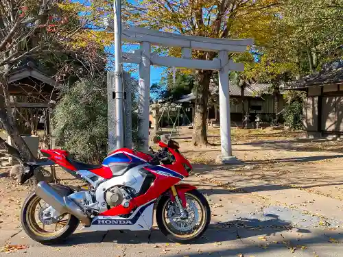 今城青坂稲実池上神社の鳥居