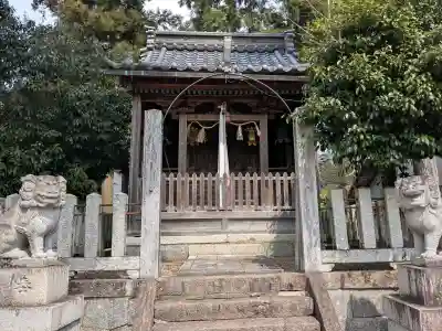 八幡神社の{uncategorized: "未分類", other: "その他", undefined: "問題あり", building: "その他建物", grave: "お墓", sacred_gate: "鳥居", guardian: "狛犬", statue: "像", buddha: "仏像", history: "歴史", nature: "自然", garden: "庭園", animal: "動物", pagoda: "塔", temizu: "手水舎", mountain_gate: "山門・神門", sanctuary: "本殿・本堂", subordinate: "末社・摂社", art: "芸術", scenery: "景色", jizo: "地蔵", ema: "絵馬", goshuin: "御朱印", omikuji: "おみくじ", items: "授与品その他", amulet: "お守り", goshuincho: "御朱印帳", eats: "食事", festival: "お祭り", votive_dance: "神楽", shichigosan: "七五三参", wedding: "結婚式", experience: "体験その他", initially: "初詣", around: "周辺", anti_infection: "感染症対策"}