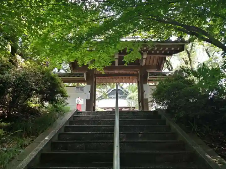 仏地院の山門・神門