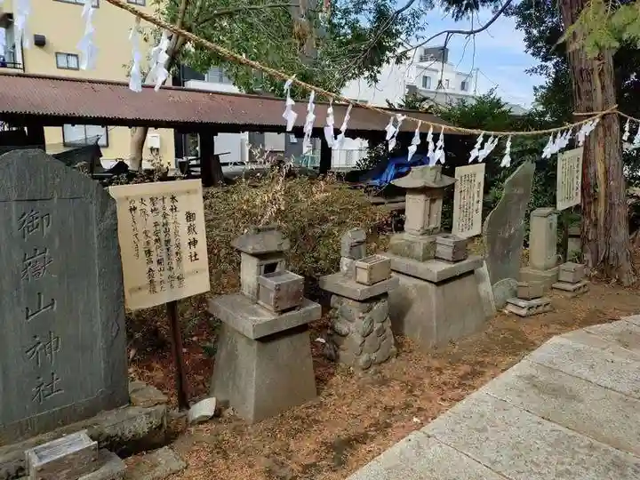 岡氷川神社(埼玉県)