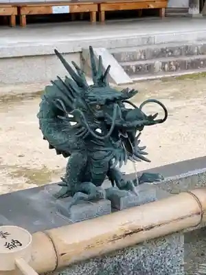 大宮賣神社の手水舎