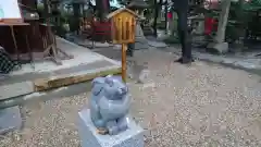 三輪神社の狛犬