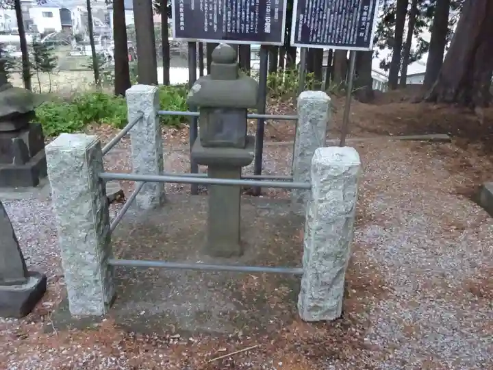 長後天満宮の塔