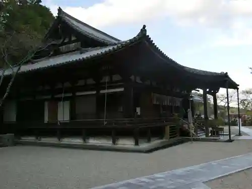 霊山寺の本殿・本堂
