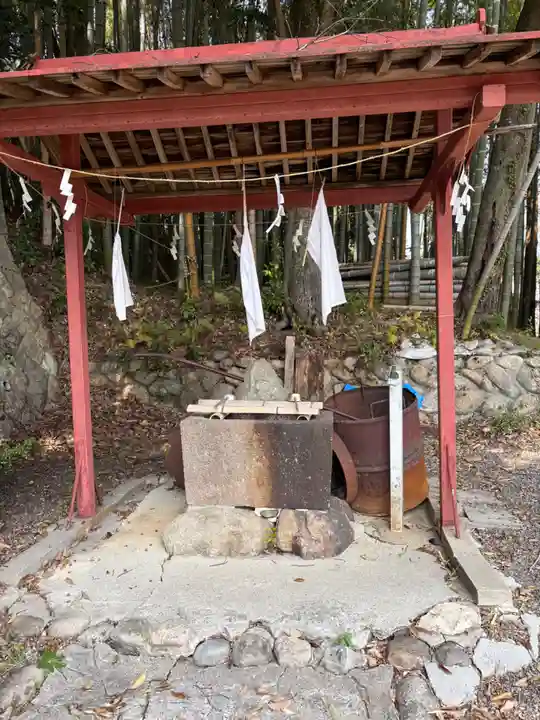 熊野神社の手水舎
