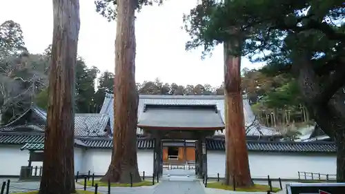 瑞巌寺の山門