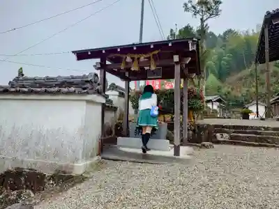 春日神社 (西田原)の手水舎