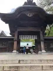 宇都宮二荒山神社の山門