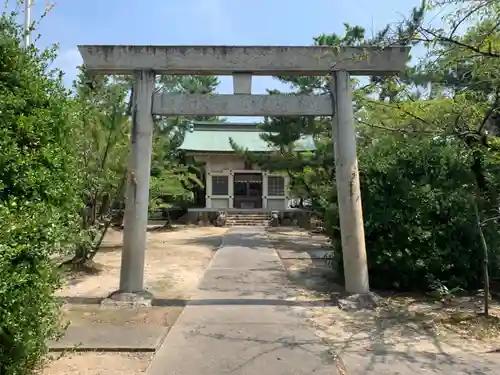 八幡社の鳥居