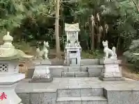 杉山神社の{uncategorized: "未分類", other: "その他", undefined: "問題あり", building: "その他建物", grave: "お墓", sacred_gate: "鳥居", guardian: "狛犬", statue: "像", buddha: "仏像", history: "歴史", nature: "自然", garden: "庭園", animal: "動物", pagoda: "塔", temizu: "手水舎", mountain_gate: "山門・神門", sanctuary: "本殿・本堂", subordinate: "末社・摂社", art: "芸術", scenery: "景色", jizo: "地蔵", ema: "絵馬", goshuin: "御朱印", omikuji: "おみくじ", items: "授与品その他", amulet: "お守り", goshuincho: "御朱印帳", eats: "食事", festival: "お祭り", votive_dance: "神楽", shichigosan: "七五三参", wedding: "結婚式", experience: "体験その他", initially: "初詣", around: "周辺", anti_infection: "感染症対策"}
