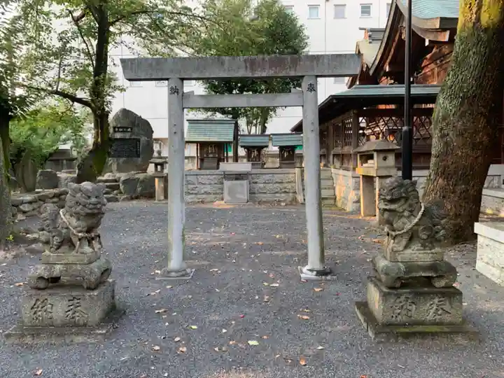 天神社(勝川町)の鳥居
