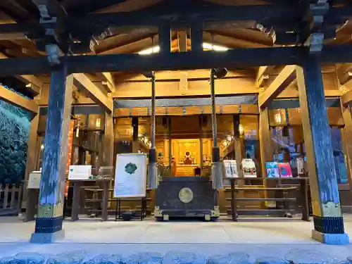 貴船神社の本殿