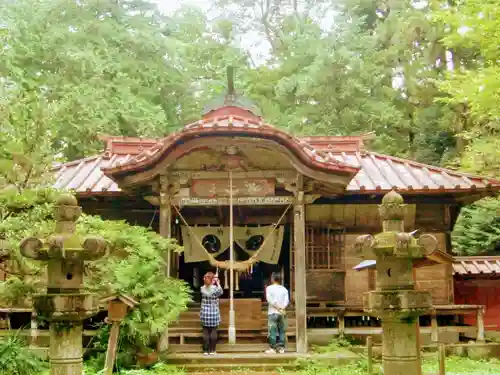 那須神社の本殿・本堂