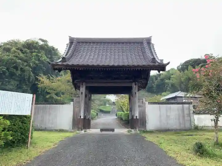 萬光寺の山門・神門