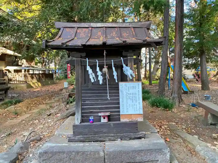 甲斐奈神社の末社・摂社