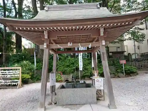 秩父今宮神社の手水舎