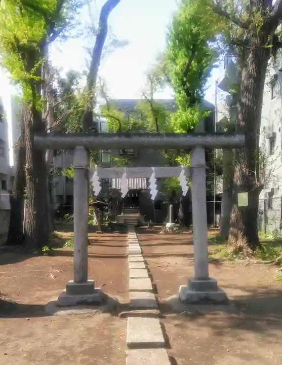 稲荷神社の鳥居