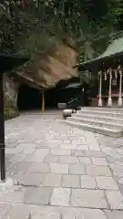 銭洗弁財天宇賀福神社の本殿