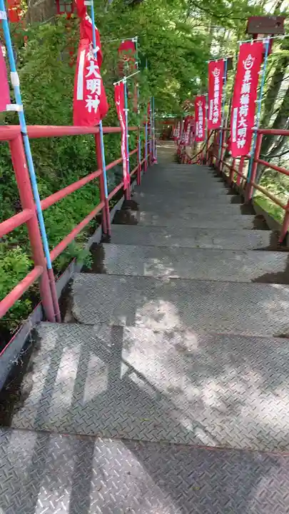 鼻顔稲荷神社のその他建物