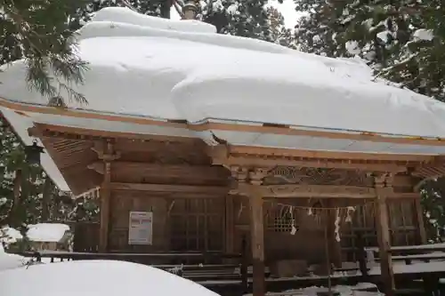 高倉神社の本殿・本堂