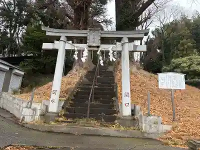 水神社の{uncategorized: "未分類", other: "その他", undefined: "問題あり", building: "その他建物", grave: "お墓", sacred_gate: "鳥居", guardian: "狛犬", statue: "像", buddha: "仏像", history: "歴史", nature: "自然", garden: "庭園", animal: "動物", pagoda: "塔", temizu: "手水舎", mountain_gate: "山門・神門", sanctuary: "本殿・本堂", subordinate: "末社・摂社", art: "芸術", scenery: "景色", jizo: "地蔵", ema: "絵馬", goshuin: "御朱印", omikuji: "おみくじ", items: "授与品その他", amulet: "お守り", goshuincho: "御朱印帳", eats: "食事", festival: "お祭り", votive_dance: "神楽", shichigosan: "七五三参", wedding: "結婚式", experience: "体験その他", initially: "初詣", around: "周辺", anti_infection: "感染症対策"}