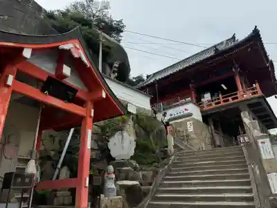 千光寺の{uncategorized: "未分類", other: "その他", undefined: "問題あり", building: "その他建物", grave: "お墓", sacred_gate: "鳥居", guardian: "狛犬", statue: "像", buddha: "仏像", history: "歴史", nature: "自然", garden: "庭園", animal: "動物", pagoda: "塔", temizu: "手水舎", mountain_gate: "山門・神門", sanctuary: "本殿・本堂", subordinate: "末社・摂社", art: "芸術", scenery: "景色", jizo: "地蔵", ema: "絵馬", goshuin: "御朱印", omikuji: "おみくじ", items: "授与品その他", amulet: "お守り", goshuincho: "御朱印帳", eats: "食事", festival: "お祭り", votive_dance: "神楽", shichigosan: "七五三参", wedding: "結婚式", experience: "体験その他", initially: "初詣", around: "周辺", anti_infection: "感染症対策"}