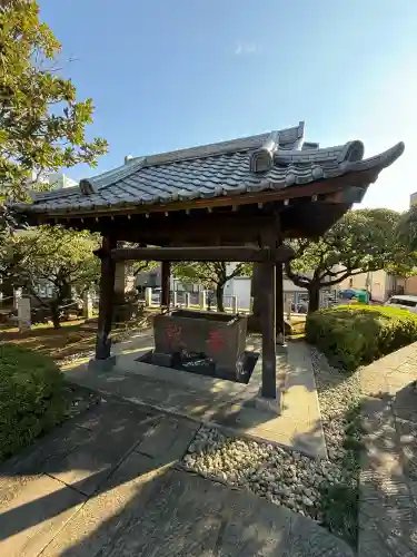日曜寺の{uncategorized: "未分類", other: "その他", undefined: "問題あり", building: "その他建物", grave: "お墓", sacred_gate: "鳥居", guardian: "狛犬", statue: "像", buddha: "仏像", history: "歴史", nature: "自然", garden: "庭園", animal: "動物", pagoda: "塔", temizu: "手水舎", mountain_gate: "山門・神門", sanctuary: "本殿・本堂", subordinate: "末社・摂社", art: "芸術", scenery: "景色", jizo: "地蔵", ema: "絵馬", goshuin: "御朱印", omikuji: "おみくじ", items: "授与品その他", amulet: "お守り", goshuincho: "御朱印帳", eats: "食事", festival: "お祭り", votive_dance: "神楽", shichigosan: "七五三参", wedding: "結婚式", experience: "体験その他", initially: "初詣", around: "周辺", anti_infection: "感染症対策"}