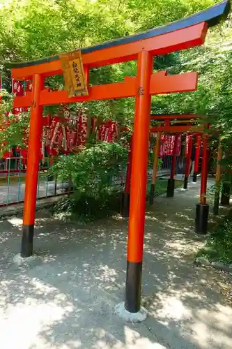 龍田大社の末社・摂社