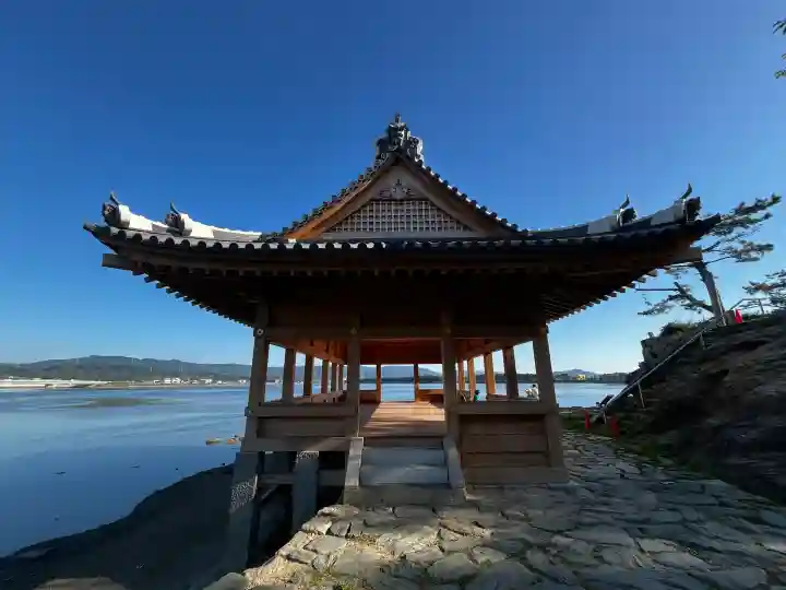 海禅院の{uncategorized: "未分類", other: "その他", undefined: "問題あり", building: "その他建物", grave: "お墓", sacred_gate: "鳥居", guardian: "狛犬", statue: "像", buddha: "仏像", history: "歴史", nature: "自然", garden: "庭園", animal: "動物", pagoda: "塔", temizu: "手水舎", mountain_gate: "山門・神門", sanctuary: "本殿・本堂", subordinate: "末社・摂社", art: "芸術", scenery: "景色", jizo: "地蔵", ema: "絵馬", goshuin: "御朱印", omikuji: "おみくじ", items: "授与品その他", amulet: "お守り", goshuincho: "御朱印帳", eats: "食事", festival: "お祭り", votive_dance: "神楽", shichigosan: "七五三参", wedding: "結婚式", experience: "体験その他", initially: "初詣", around: "周辺", anti_infection: "感染症対策"}