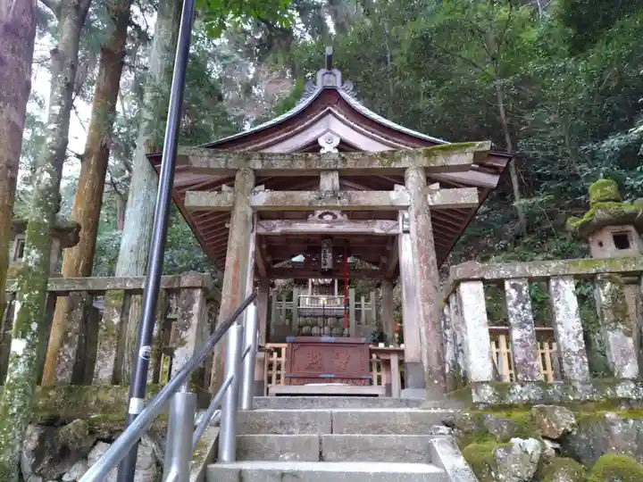 伊奈波神社の末社・摂社