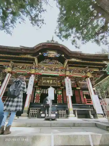三峯神社の本殿・本堂