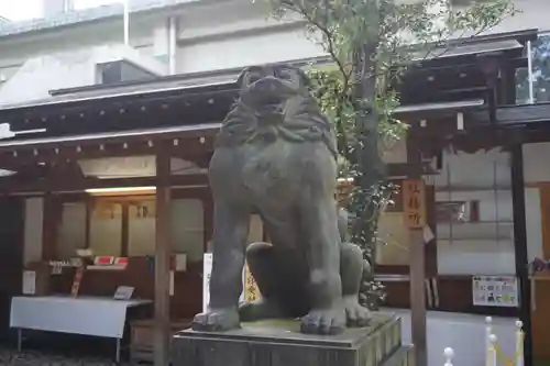 下谷神社の狛犬